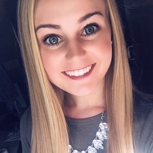 Meet your Posher, Megan